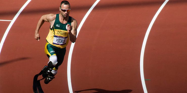 By Jim Thurston [CC BY-SA 2.0 (http://creativecommons.org/licenses/by-sa/2.0)], via Wikimedia Commons