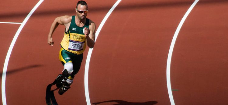 By Jim Thurston [CC BY-SA 2.0 (http://creativecommons.org/licenses/by-sa/2.0)], via Wikimedia Commons