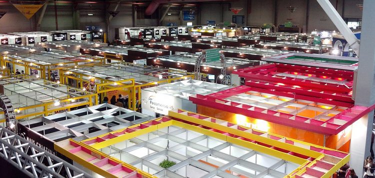 comunicación multilingue evento internacional